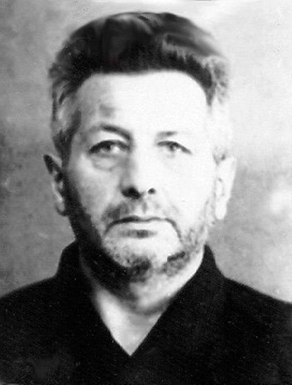 БРОНЬСКИЙ М.Г., член Социал-демократии Королевства Польского и Литвы с 1902 г., один из лидеров польской левой социал-демократии, в 1920-1922 гг.полпред СССР в Австрии, в 1924-1927 гг. член коллегии НК финансов СССР, затем член коллегии НК внешней торговли СССР, перед арестом ст.научный сотрудник Института экономики Академии наук СССР;