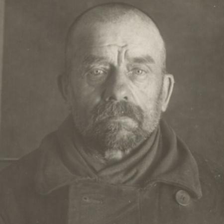 Школьников Кузьма Васильевич